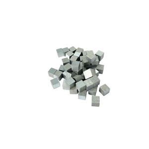 Granulés de chrome pur à 99,95 % pour usage industriel. - Product Image 2