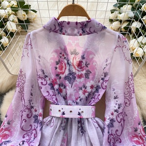 เดรสทรงเอพิมพ์ลายแขนยาวคอวีสไตล์วินเทจสุดหรู - Product Image 3