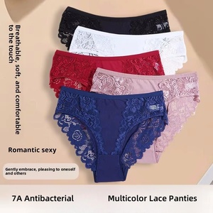 Braguitas de Encaje Sexy de Algodón de Cintura Media, Estilo Nuevo, Cómodas, Suaves, Transpirables, Antibacterianas y Anti-luz para Mujer - Product Image 1