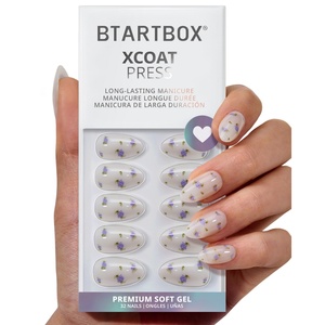 Ongles artificiels mignons à presser pour le printemps et l'été, de haute qualité, vente en gros, courts, en forme d'amande, faits à la main, avec fleurs blanches, faux ongles avec colle - Product Image 1
