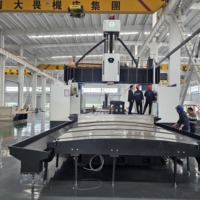 Machine de fraisage de type raboteuse CNC à haute précision et à usage intensif DVF6033 BT50 FANUC pour l'industrie aérospatiale