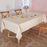 Nappe en vinyle brodée florale robuste imperméable à l'huile résistant aux taches couverture de table essuyable pour la décoration de la maison