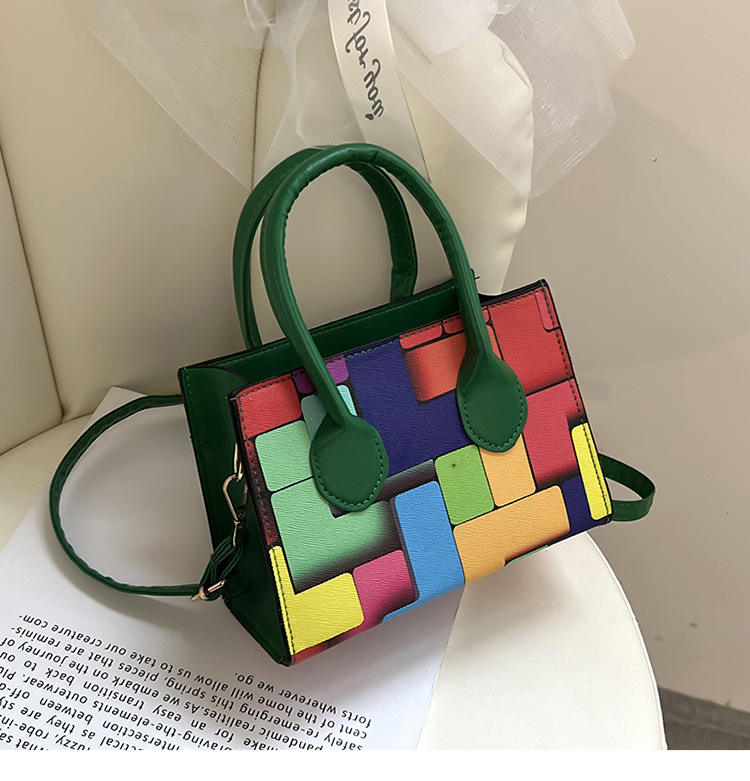 สีเขียว