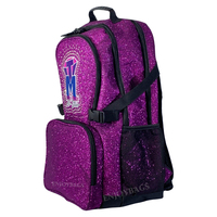 Sac à dos de cheerleading personnalisé violet pailleté avec logo de club brodé et détails en strass, sac d'équipe personnalisé pour filles
