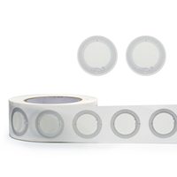 Étiquette NFC adhésive PVC haut de gamme personnalisée 13,56 MHz Mini Tag Rouleau d'autocollants pour applications hôtelières et de paiement