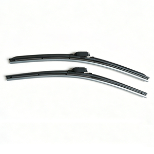 Adaptador Universal para Limpiaparabrisas Delanteros de Automóvil, Goma Recubierta de Grafito, 14-30 Pulgadas, Aptos para Todas las Estaciones, Ajuste Directo - Product Image 1