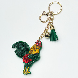Porte-clés et breloque de sac en strass, motif Coq de Barcelos (Portugal), Coq porte-bonheur, avec cristal vert, souvenir de voyage, cadeau - Product Image 2