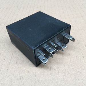 Volkswagen <b>Relay</b> 4B0955531A For Passat B5 Lingyu Bora Golf 4 <b>Car</b> Replacement Part - Product Image 3