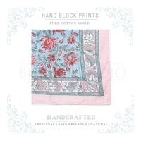 Sarung pantai katun motif cetak tangan merah dan pink dengan denim pudar untuk wanita, penutup bikini ringan, pakaian pantai musim panas