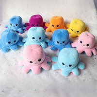 Boneka Gurita Lucu Bolak-Balik Grosir, Mainan Hewan Isi Lembut Dua Sisi, Dapat Berubah Warna, OEM