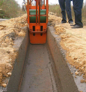 Machine de revêtement de canal <span class=keywords><strong>en</strong></span> béton <span class=keywords><strong>en</strong></span> forme de <span class=keywords><strong>U</strong></span>, machine de revêtement de tranchée pour la conservation de l'eau, machinerie - Product Image 2