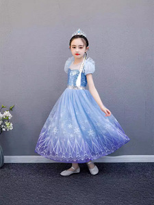 Vestido de Princesa Elsa Brillante de Frozen de HP con Mangas Abullonadas y Cola Larga hasta el Suelo para Fiesta de Cumpleaños - Product Image 3