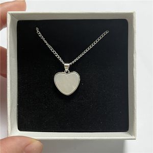 Collier NFC activé avec puce SLIX, finition dorée, cartes de membre et de visite, mini-étiquette compatible avec la plupart des smartphones - Product Image 6