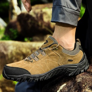 Zapatos de Senderismo de Cuero Transpirable Color Caqui para Hombre, Suela de Goma Antideslizante y Resistente al Desgaste, Zapatillas Deportivas Casuales para Trekking al Aire Libre - Product Image 3