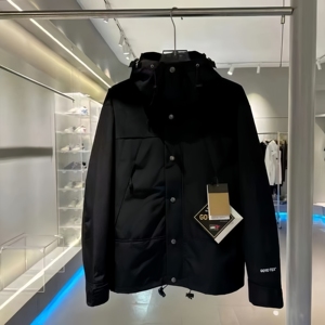 Chaqueta cortavientos para lluvia, resistente al agua, para senderismo, abrigo ligero, para correr, pescar, chaqueta impermeable para hombres y mujeres - Product Image 6
