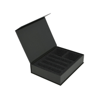 Boîte cadeau en carton rigide noir mat personnalisée avec gaufrage, aimants, pour cosmétiques, pinceaux de maquillage, crème pour les yeux, éponge, insert en mousse