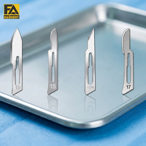 Lames de scalpel chirurgical personnalisées 13 15 15A 17 pour la chirurgie générale, instrument manuel certifié CE Classe I - Product Image 3