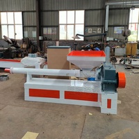Machine professionnelle de soudage à chaud PE pour bouteilles d'huile en plastique, extrudeuse de fusion de plastique pour conteneurs en plastique