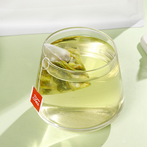 Thé Rafraîchissant Estival Mélangé Menthe, Chèvrefeuille et Citron en Stock – Sachet de 100g Réfrigéré – 20 Sachets - Product Image 3