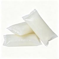 Bloc d'adhésif thermofusible blanc haute viscosité Marque JCXC Point de ramollissement 70-80 pour serviettes hygiéniques, couches pour bébés et non-tissés