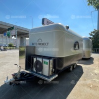 Camion de restauration mobile multifonctionnel avec cuisine complète pour restaurant et commerce alimentaire, construction en acier inoxydable