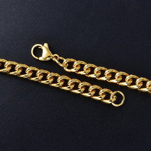 Collier chaîne fine à maillons entrelacés en acier inoxydable 316L plaqué or 18 carats, vente en gros, personnalisable, idéal pour les fêtes et les cadeaux. - Product Image 1