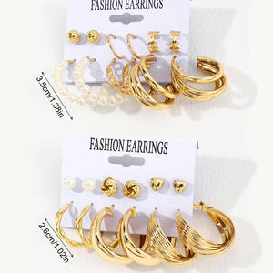 Conjunto de Aretes de Moda, Chapados en Oro, Aleación con Imitación de Perla, Estilo Vintage para Mujer, Joyería para Fiesta - Product Image 3