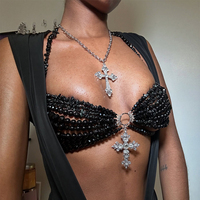 Top court à bretelles orné de perles, style punk gothique, fait main, pour femme, pour festival, en noir