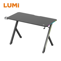 Escritorio para juegos con iluminación LED RGB económica y elegante, ergonómica portavasos barata con mesa de ordenador, soporte para auriculares, para PC, de estilo económico, en el caso de la venta al por mayor
