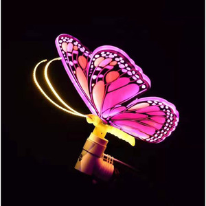 Lámpara Decorativa de Jardín LED Impermeable con Forma de Mariposa IP66 para Exteriores - Product Image 1