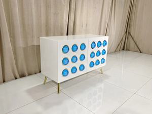 Jonathan Adler GLOBO CABINET <span class=keywords><strong>Bianco</strong></span> <span class=keywords><strong>Laccato</strong></span> Lucido con Sfera Rotonda in Acrilico Blu Base in Metallo Dorato Credenza per <span class=keywords><strong>Soggiorno</strong></span> - Product Image 4