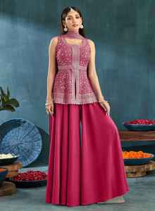 ชุดปาลาซโซสไตล์อินโด-เวสเทิร์นสำหรับผู้หญิง พร้อมเสื้อเปปลัมปักลายแบบไม่มีแขน เหมาะสำหรับงานเลี้ยงฉลองต่างๆ - Product Image 3