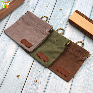 กระเป๋าฝึกสัตว์เลี้ยงแบบพกพาสำหรับแมวและสุนัข มีสินค้าพร้อมส่ง กระเป๋าสำหรับพาสุนัขเดินเล่นและใส่ขนมกลางแจ้ง กระเป๋าใส่อาหารสุนัขแบบผ้าใบปิดอัตโนมัติ - Product Image 3