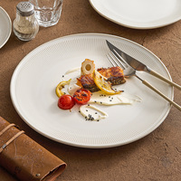 Assiettes en céramique blanches personnalisées avec logo pour la restauration, vaisselle en porcelaine pour usage domestique, assiettes à pâtes, vaisselle de table pour hôtels