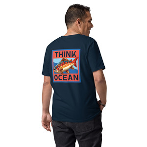 T-shirt en coton biologique Think Ocean Fish Pixel Art - Product Image 2