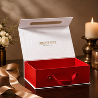 Boîte d'emballage cadeau haut de gamme personnalisable en carton gris en forme de livre avec dorure à chaud et fermeture magnétique pour bijoux