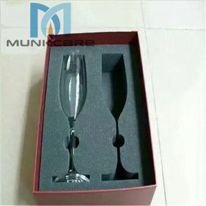 Forro de embalaje de esponja Munkcare, color negro, 20 mm de grosor, para protección de cristalería, especificaciones personalizables - Product Image 1