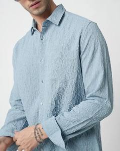 Camisa informal ajustada de algodón 100% para hombre, diseño propio, patrón de rayas teñidas lisas, cierre de un solo pecho, tallas 6XL, transpirable ODM - Product Image 4