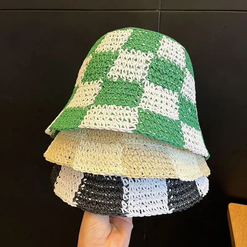 Venta al por mayor Mujeres de ala ancha Sun Crochet Bucket Hat Cute Checked Pattern Knitted Bucket Hats Summer Trendy Outdoor Cap