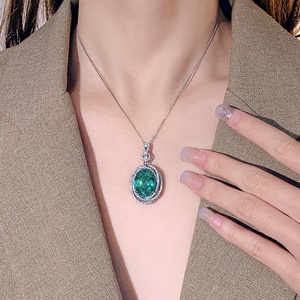 Fashion Jewelry Multi-color Cubic Zirconia Pendant Elegant Smooth Brass Oval <b>Locket</b> Necklace for Women Casual & Office Wear - Product Image 3
