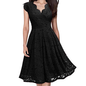 Robe Veloria Empressline LuxeFlow Silhouette avec des détails de courbes radieuses et un design féminin moderne et élégant - Product Image 3