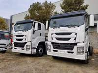 Nouveau GIGA Châssis Cargo Truck 4*2 240hp Chargement 10T Van Camions Légers