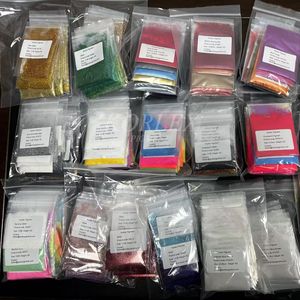 Échantillon gratuit de taille personnalisable en gros de poussière de paillettes scintillantes pour Noël <span class=keywords><strong>Glitter</strong></span> Nail Art Tumble Craft Resin Art Fine <span class=keywords><strong>Glitter</strong></span> - Product Image 1