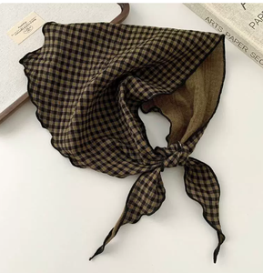 Bavaglino Quadrato Personalizzato a Pois in Poliestere per <span class=keywords><strong>Neonati</strong></span> e Bambini - Product Image 1