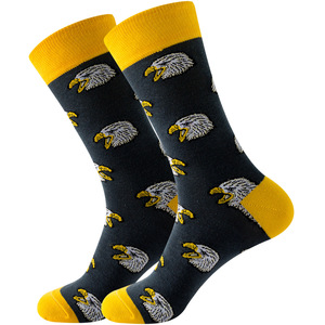 Calcetines de Algodón 200N con Diseño Jacquard de Cabezas de Animales Salvajes, Leopardo, Tigre, Águila, Toro, Oso, Totem, para Hombre, Estilo Urbano, Casual, para Exteriores - Product Image 5