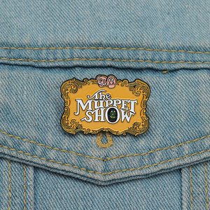 Comédie variété spectacle émail broches dessin animé poupée spectacle broche revers Badge sac à dos vêtements bijoux cadeau pour amis en gros - Product Image 1