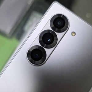 Bestseller Z Fold6 12GB+256GB 5G Smartphone Pieghevole, Display HD, Deca Core, Batteria 4000-4999mAh, Sbloccato, Versione Europea - Product Image 5