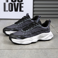 Nouvelles baskets de running pour hommes 2026, style 'Dad Sneakers', à lacets, respirantes, légères, résistantes aux chocs, tendance estivale, pour le marché international