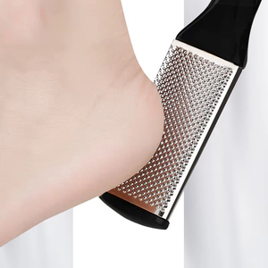 Ensemble de pédicure de vente chaude épurateur de pied de beauté populaire et dispositif de meulage <span class=keywords><strong>pour</strong></span> l'élimination <span class=keywords><strong>des</strong></span> peaux mortes et <span class=keywords><strong>des</strong></span> callosités - Product Image 5