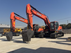 Excavadora Doosan usada de alta calidad, precio bajo, Doosan original con componentes esenciales de cojinete de engranaje de motor - Product Image 3